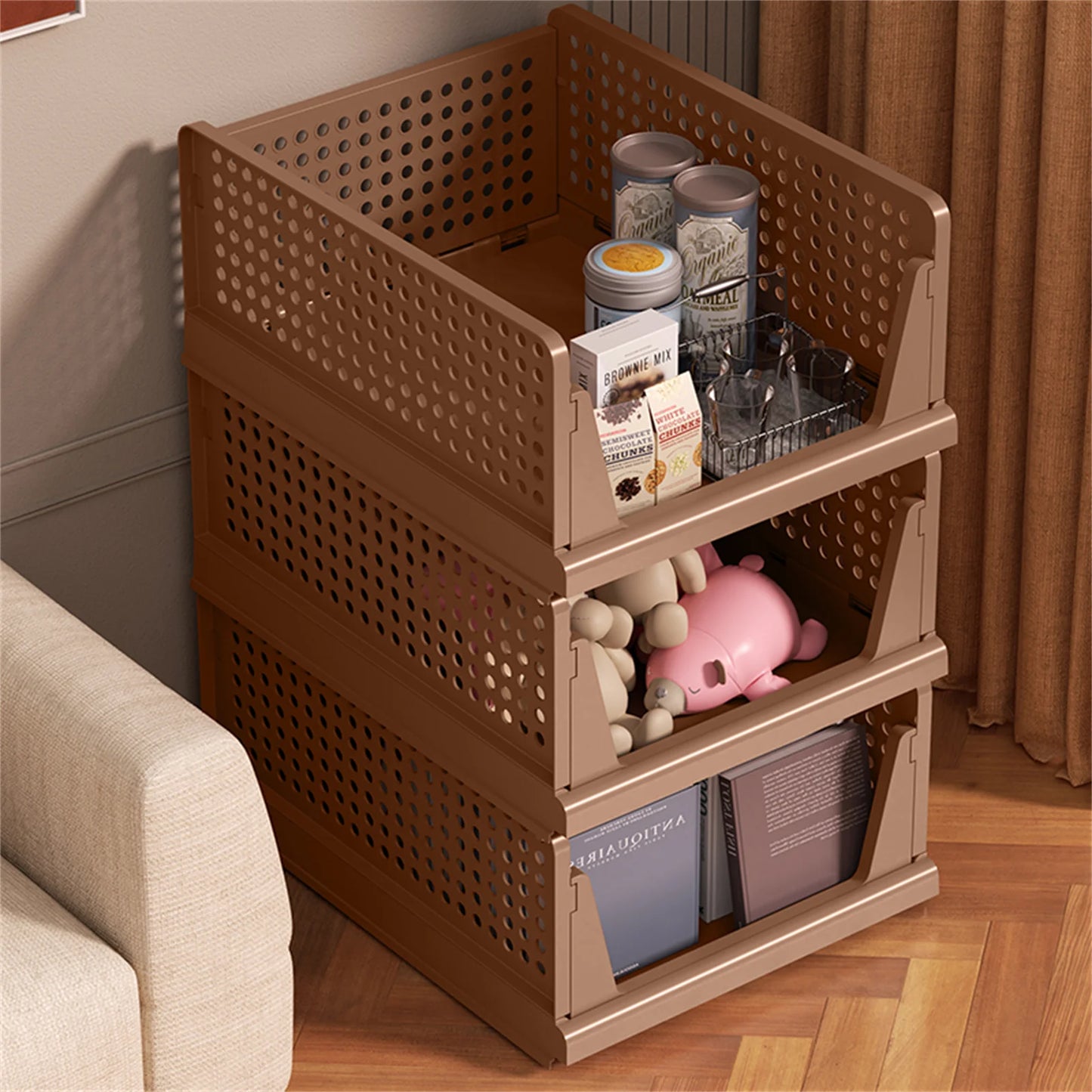 Clothes storage baskets can be stacked with drawer storage baskets, wardrobes, layered partitions, and pull-out folding storage