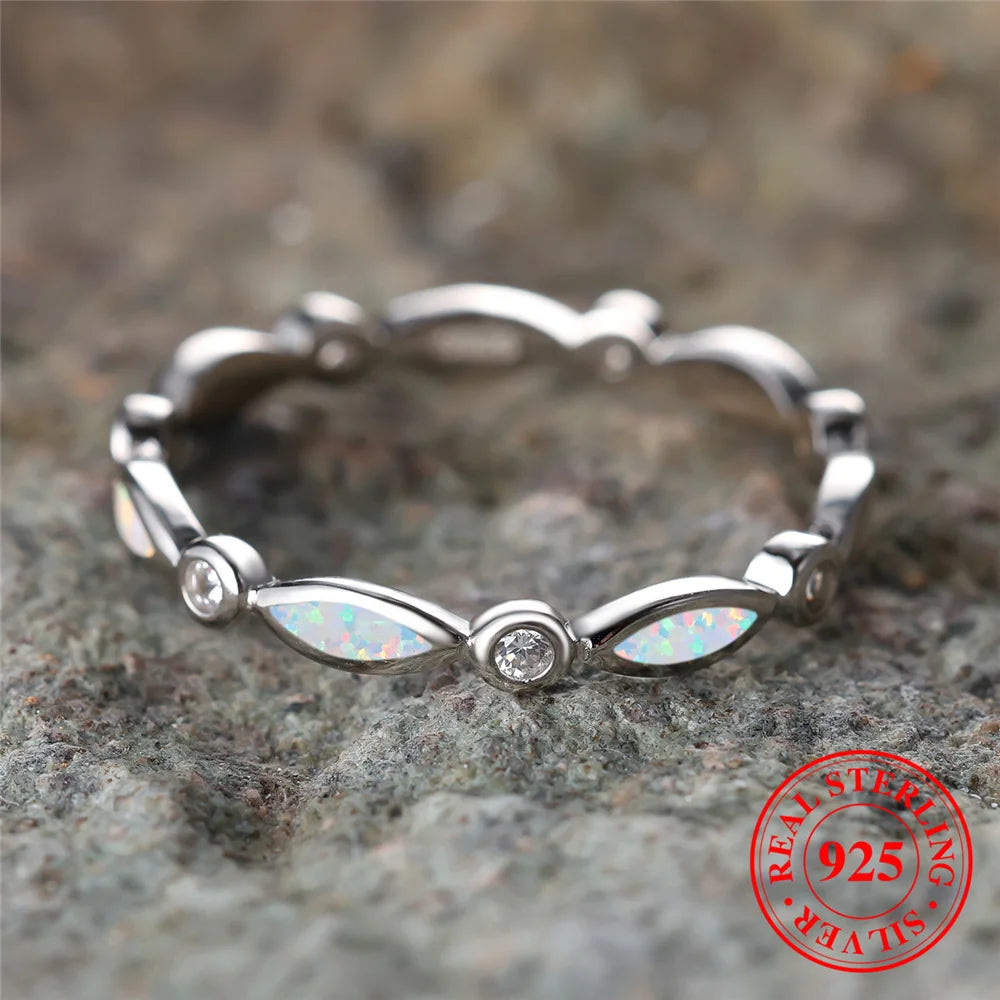 Vintage White Fire Opal Ring - 925 Sterling Silver