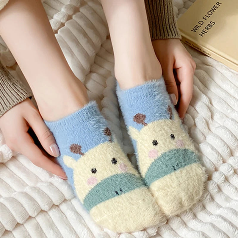 Women Socks Warm Soft Fuzzy Slipper Non-slip Thick Invisible Mink Cashmere Sock Panda Kawaii Ankle Sox High Quality Comfortable