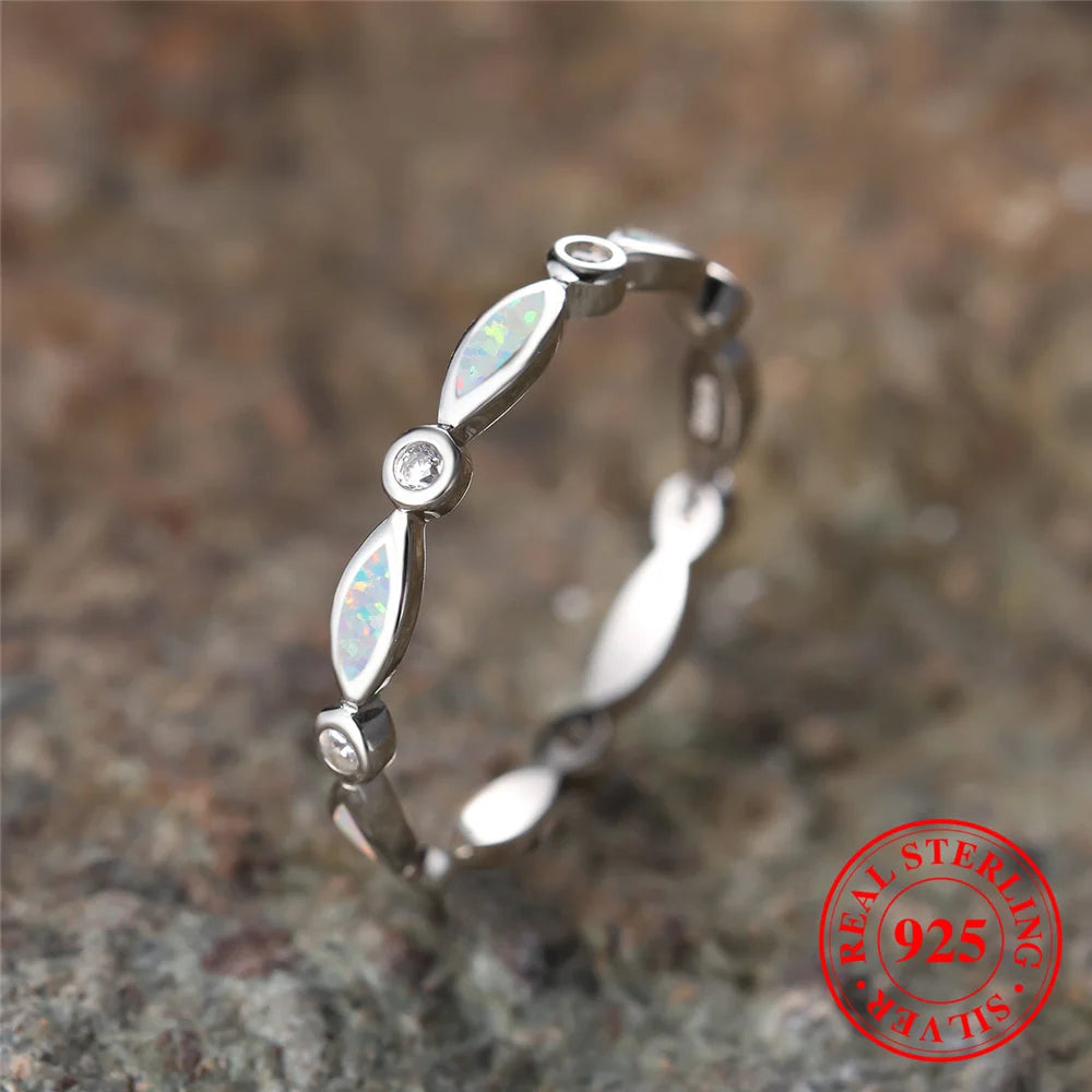 Vintage White Fire Opal Ring - 925 Sterling Silver