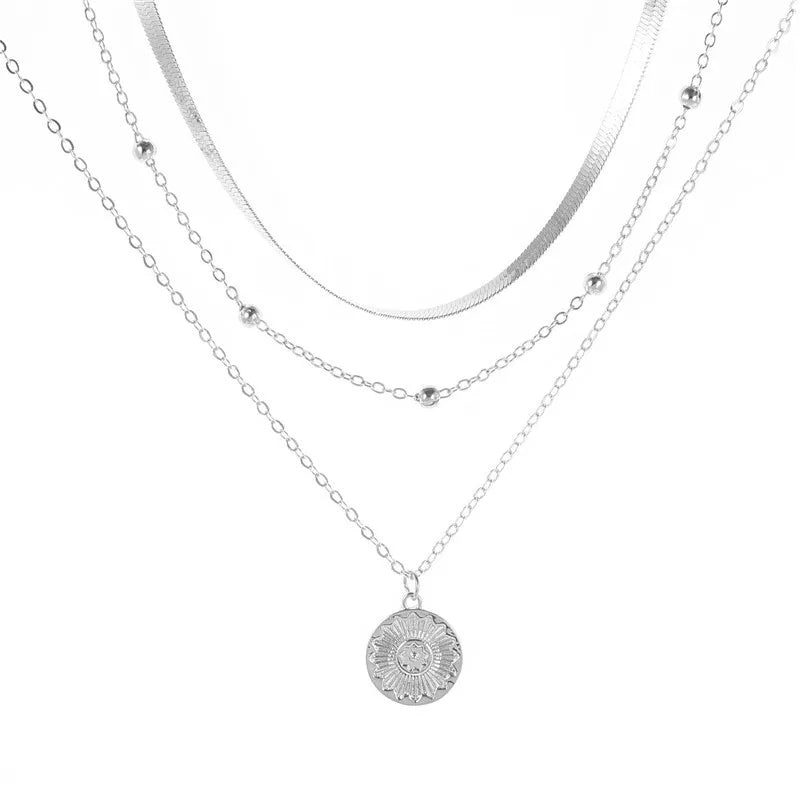 Classic Casual Necklace Neck Decoration Charm Necklace Fine Workmanship Fashion Women Simple Pendant Necklace