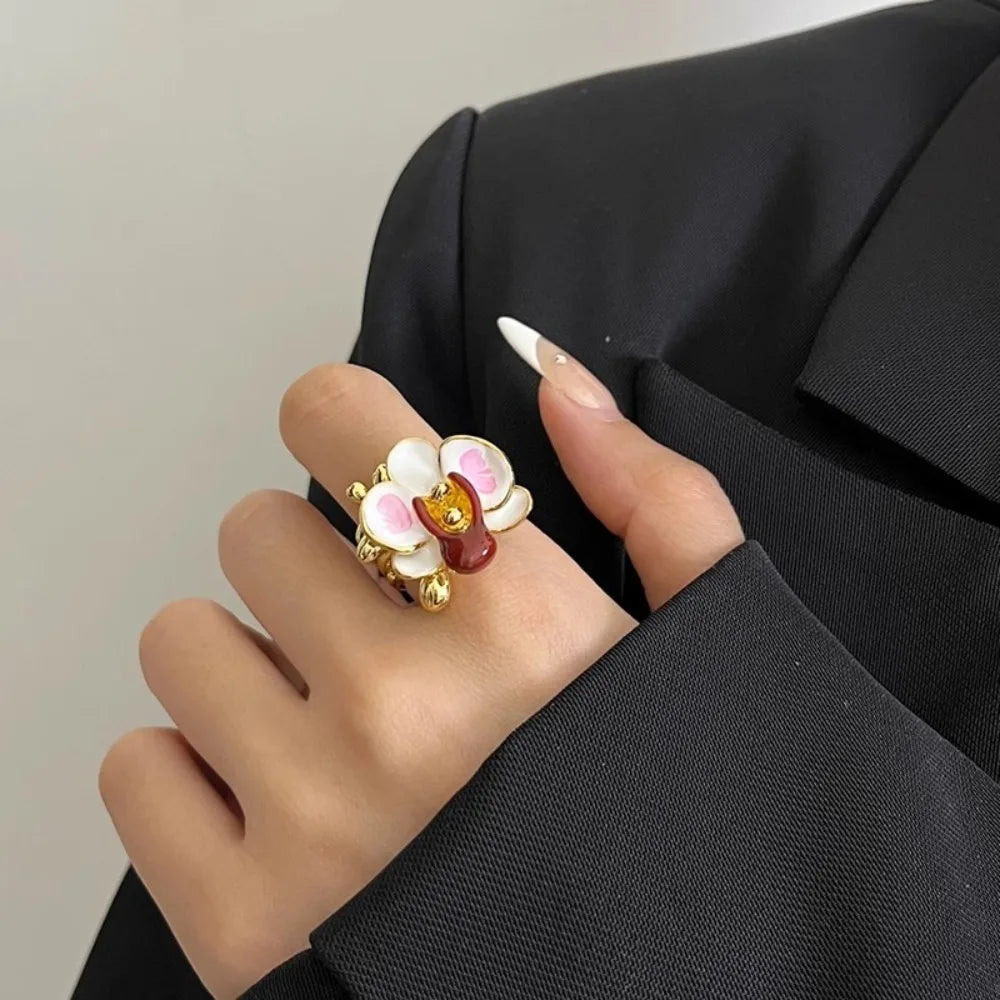 Sweet Drip Oil Flower Ring Butterfly Orchid White Iris Flower Enamel Finger Ring Ins Style Trendy French Irregular Ring Women
