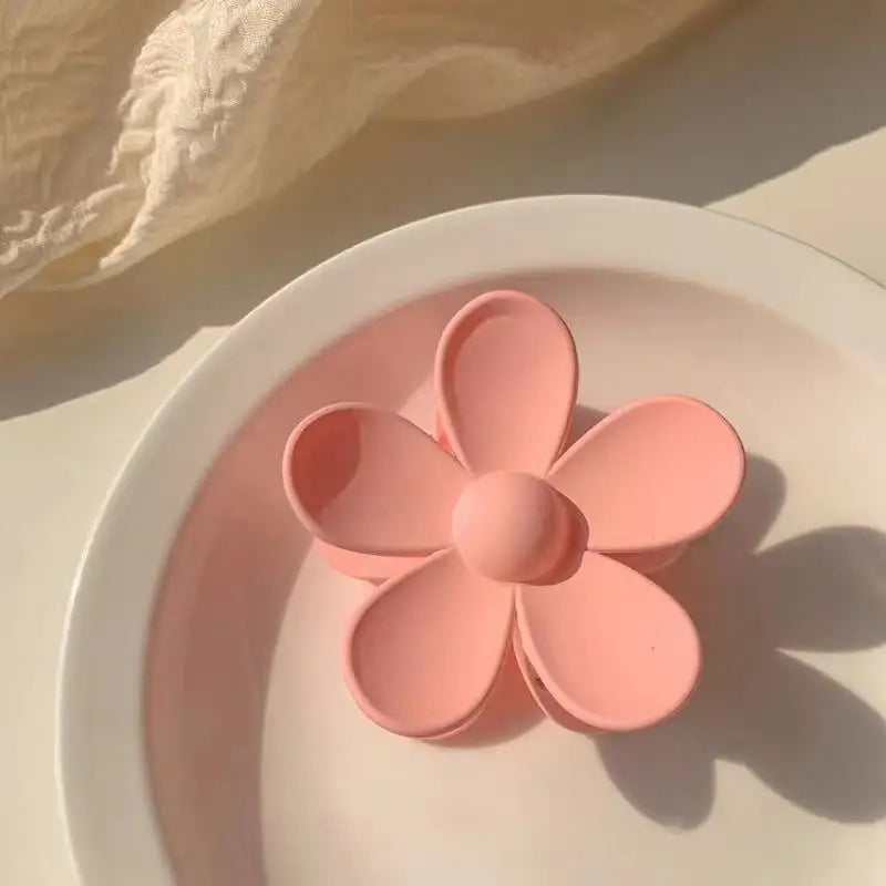 Fashion Cute Hair Clips Women Girl Hair Clip Curly Hair Accessories Summer Flowers Simple Sweet Style Hair Pins and Clips