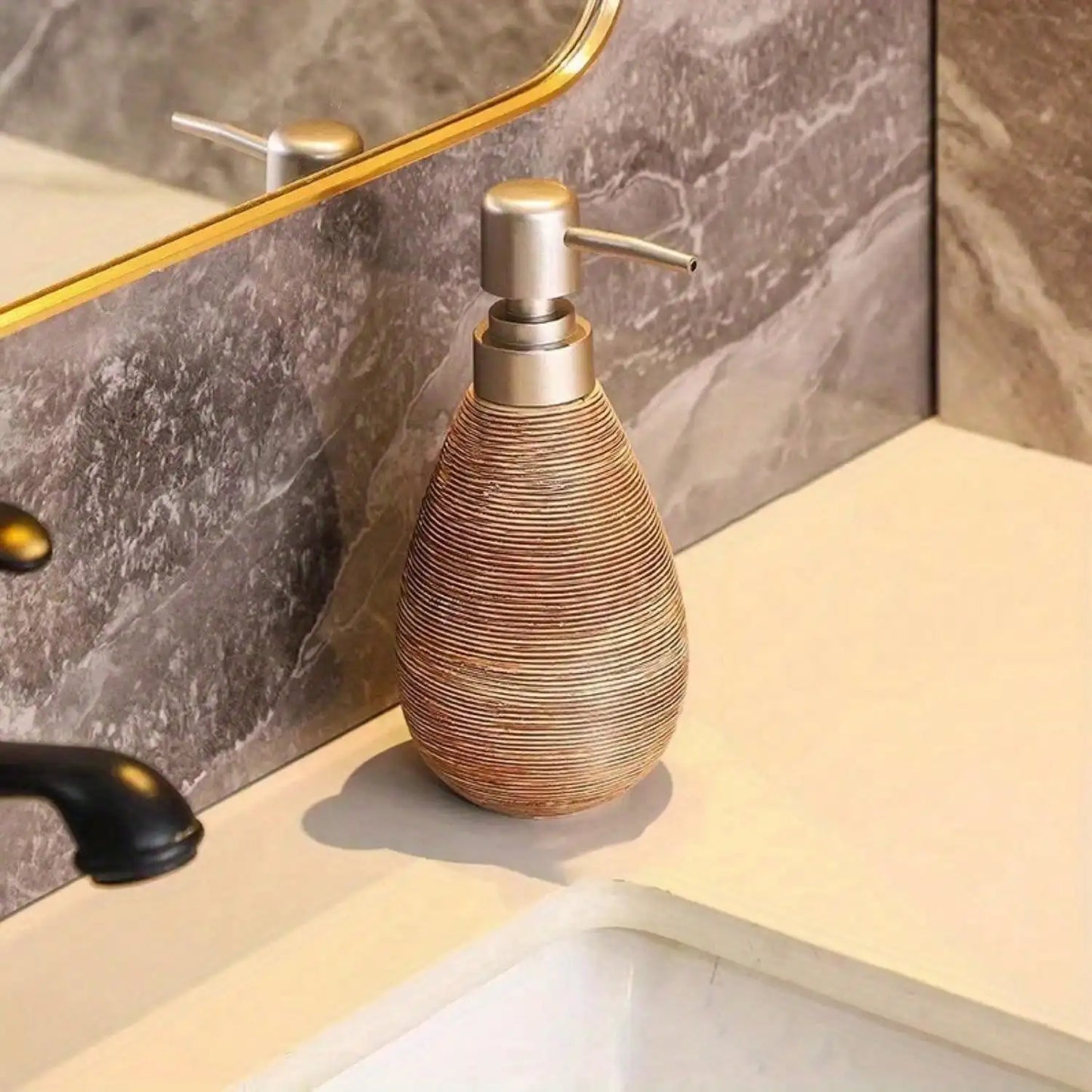 Creative Retro Style Ceramic Push-Type Soap Dispenser With Pump, Hand Soap Bottle, Suitable For Bathrooms Kitchens And Toilets