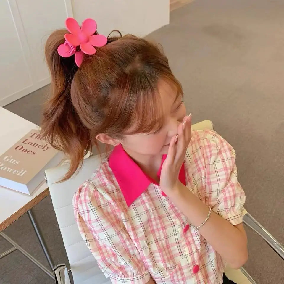 Fashion Cute Hair Clips Women Girl Hair Clip Curly Hair Accessories Summer Flowers Simple Sweet Style Hair Pins and Clips