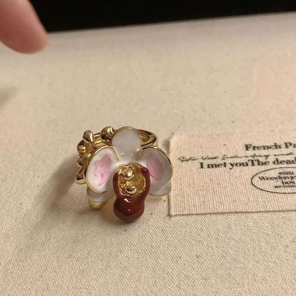 Sweet Drip Oil Flower Ring Butterfly Orchid Ins Style Enamel Finger Ring Trendy White Iris Flower French Irregular Ring Girls