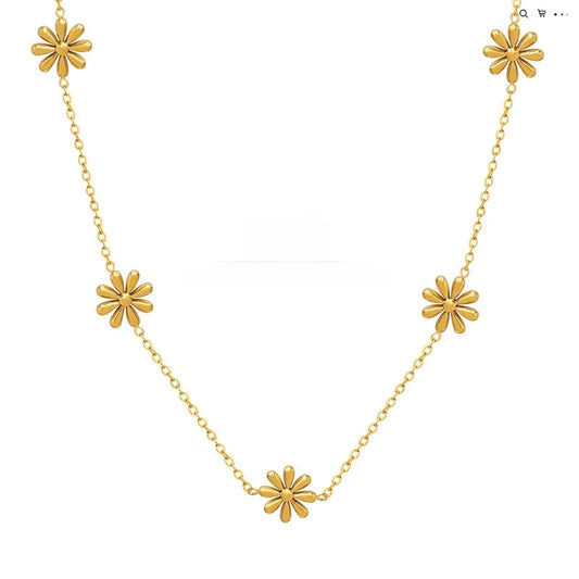Fairy Chic Daisy Design Titanium Gold Plated Necklace No Fade Influencer Style