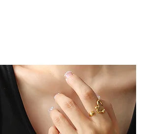 Fairy Chic Daisy Design Titanium Gold Plated Necklace No Fade Influencer Style