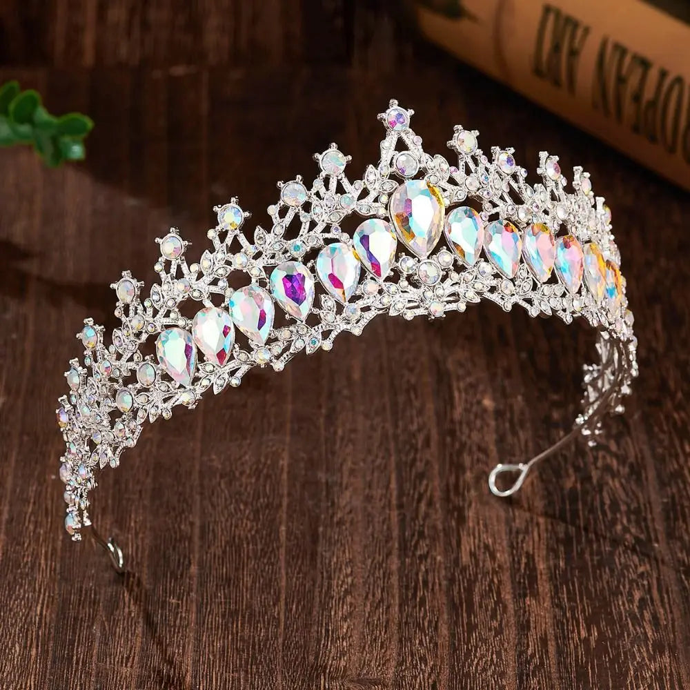 Trendy Shiny Baroque Queen Tiaras Elegant Luxury Alloy Princess Crown Dazzling Adjustable Bridal Headwear Photography Props