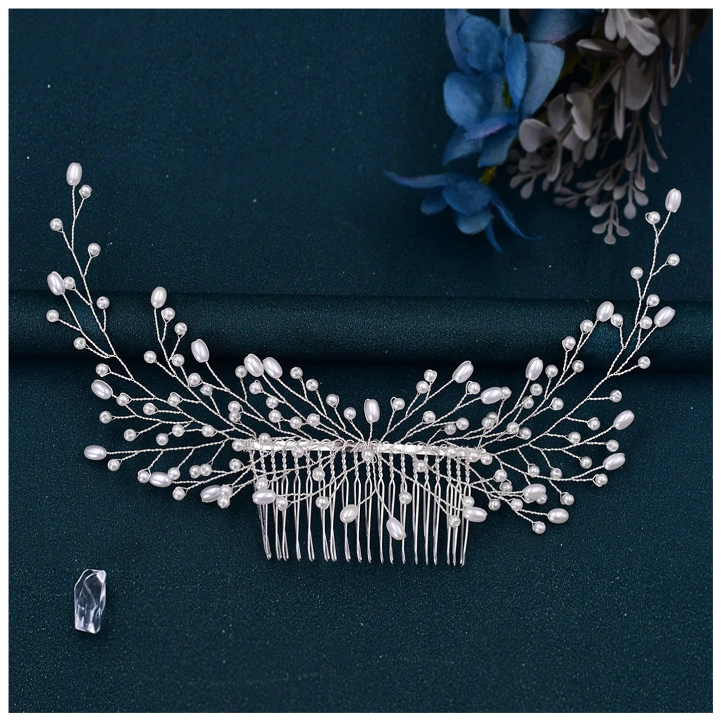 Pearl Flower Hair Comb European Style Tiaras Bride Headdress Pearl Girls Golden Crown Wedding Hair Accessories Party Jewelry