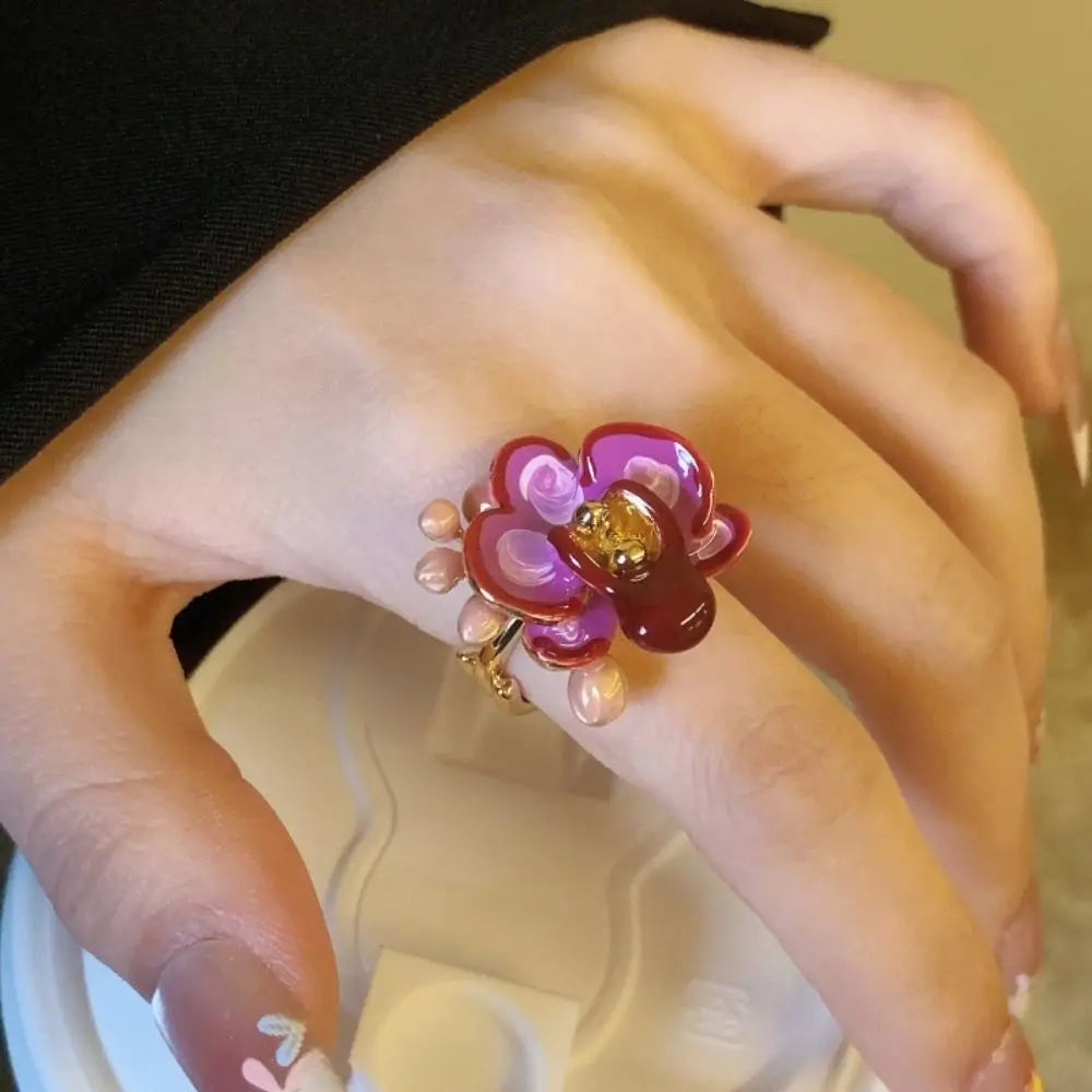 Sweet Drip Oil Flower Ring Butterfly Orchid Ins Style Enamel Finger Ring Trendy White Iris Flower French Irregular Ring Girls