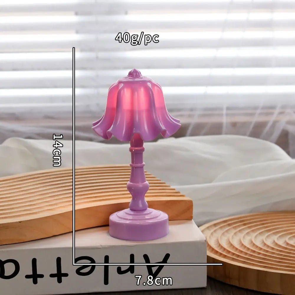 New Creative Table Lamp Retro Photography Prop Bedroom Desk Lamp Warm Light Desktop Ornaments Flower Shape Night Light