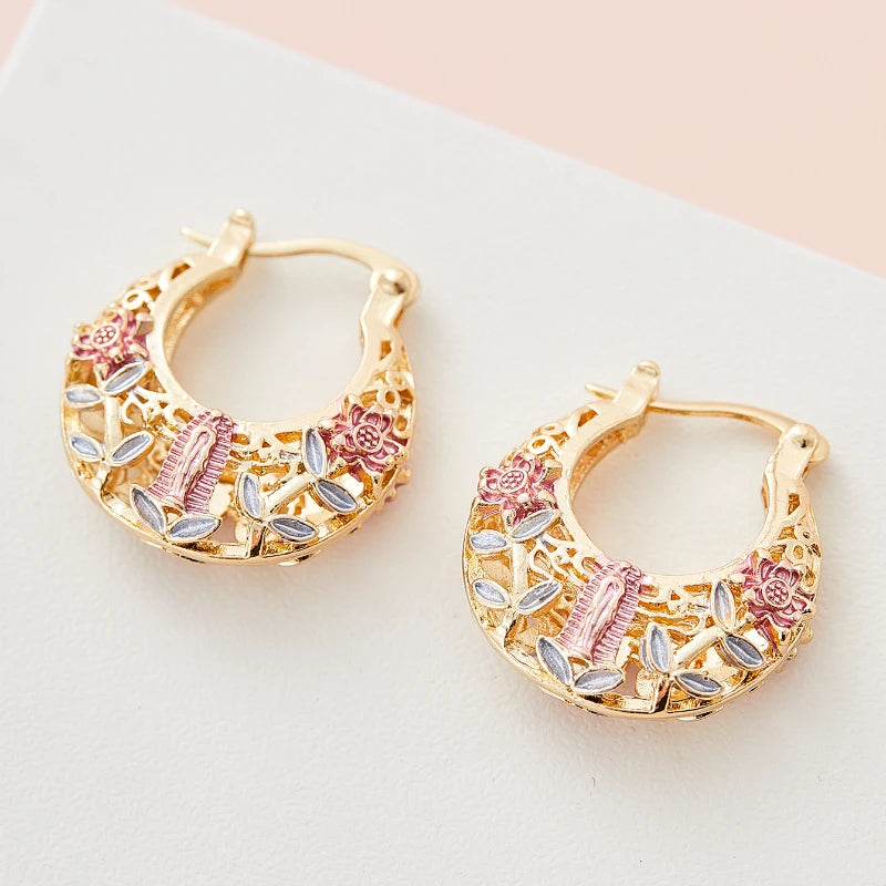 Elegant Carved Hollow Hoop Earrings Exquisite Accessories for Women Jewelry for Holiday Weddings Jewelry Gift Accessories