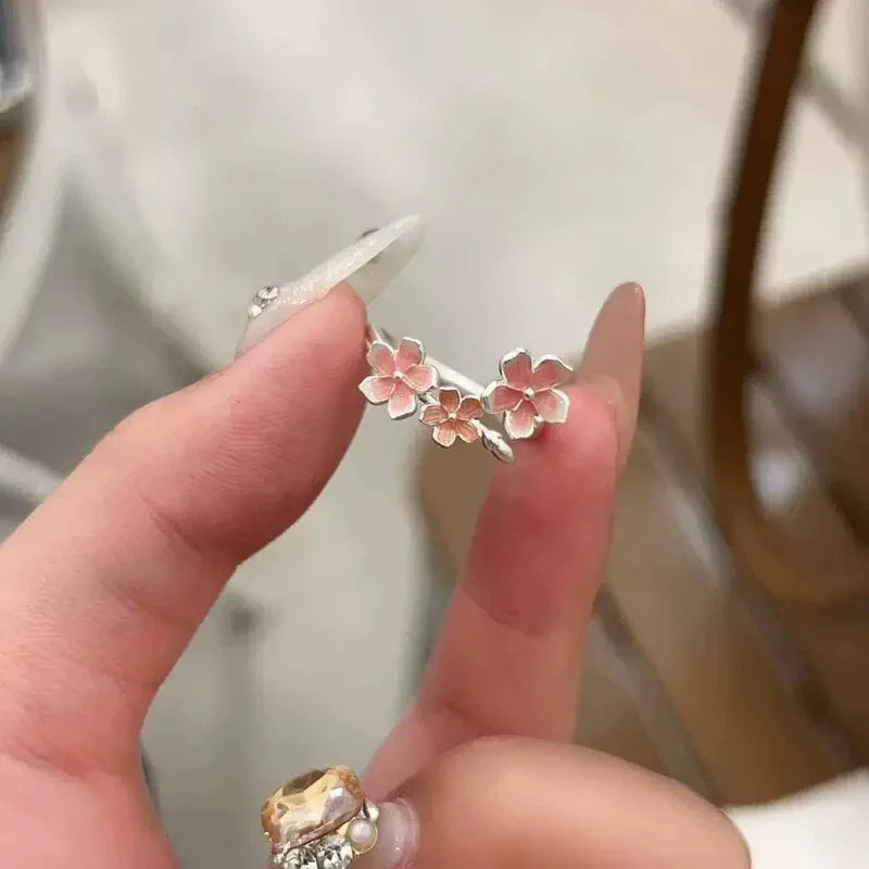 Flower Ring for Women with Niche Design Pink Peach Blossom Index Finger Ring Fresh Sweet Gradient Flower Opening Finger Ring