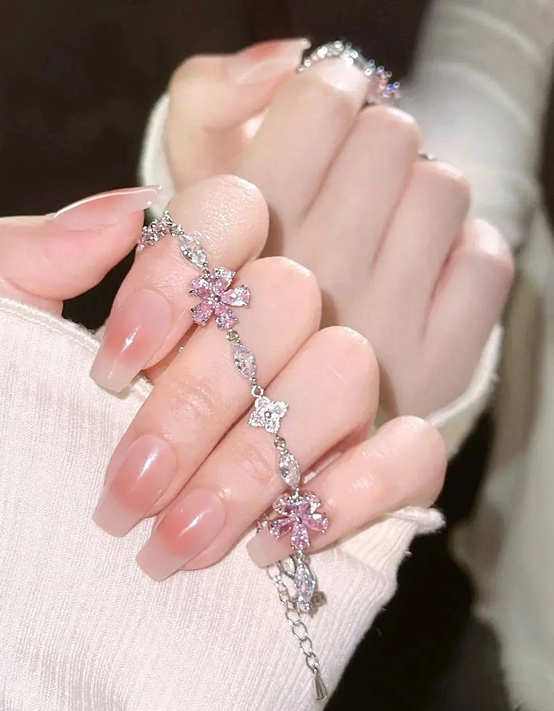 Sweet Fairy Pink Crystal Zircon Sakura Flowers Bracelet for Women Exquisite Cherry Blossom Bracelets Girls Jewelry Gifts