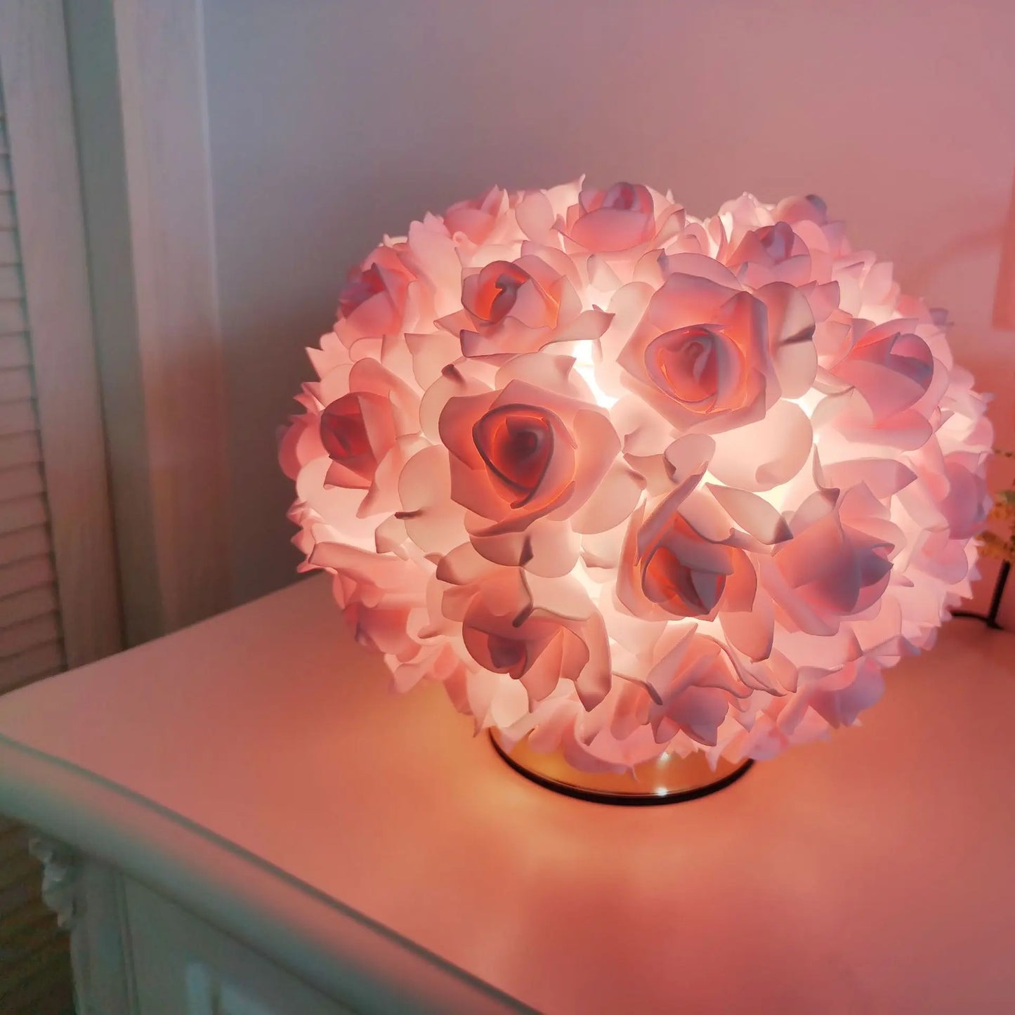Nordic Rose Flower Bouquet Table Lamps Romantic Bedside Night Lights Wedding Decoration