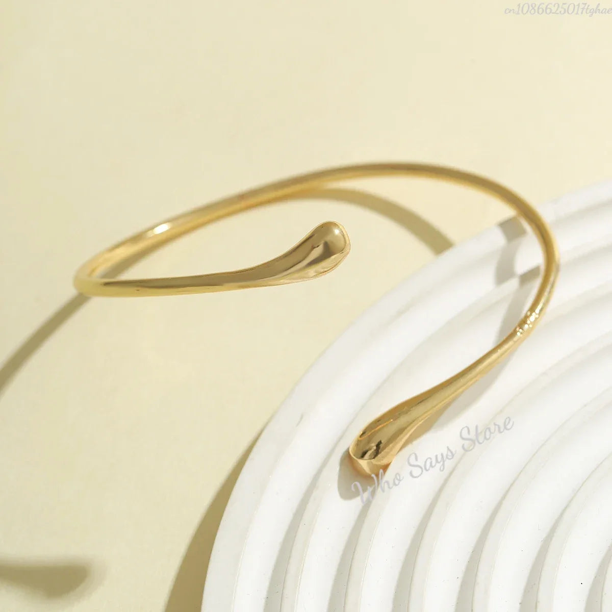 Lacteo Trendy Geometric Twisted Cuff Bracelet On The Upper Arm for Women Water Drop Shape Bangles Adjustable Jewelry Party Girls