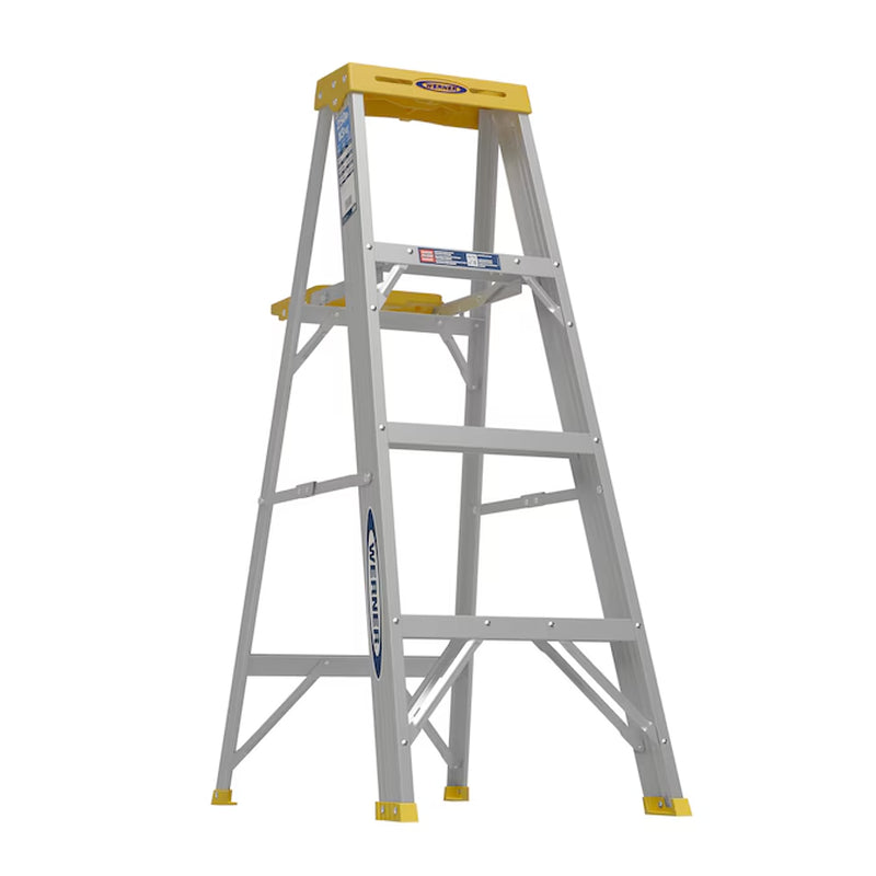 300 4-Ft ( 8-Ft Reach Height ) Aluminum Type 1 - 250 Lbs. Load Capacity Step Ladder