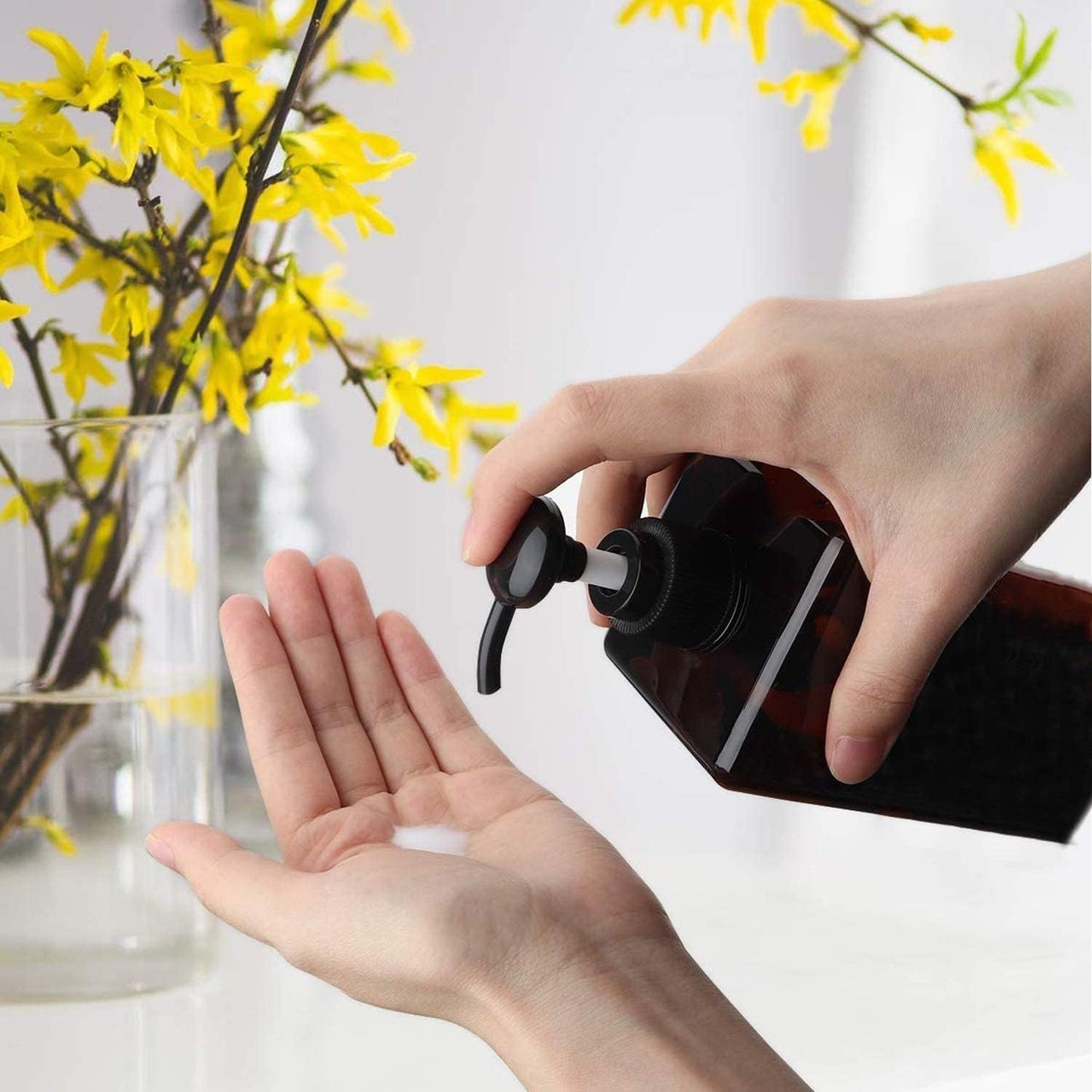 Shampoo and Conditioner Dispenser, Refillable Shampoo and Conditioner Bottles Se