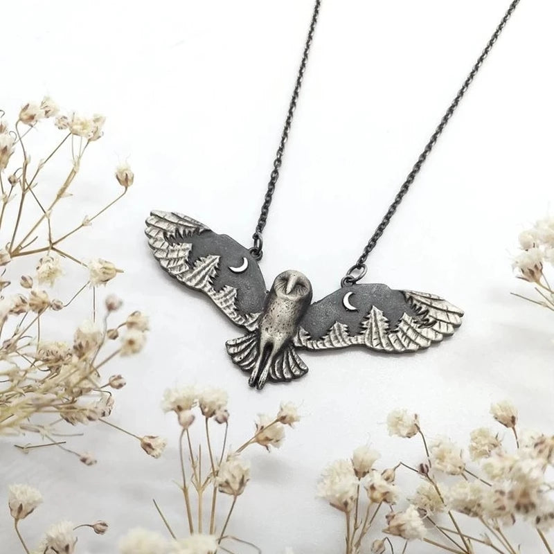 [Vintage Witch Moon Phase Necklace] Vintage Silvery Owl Pendant Necklace Witch Moon Phase Art Necklace Ladies Animal Totem Necklace Jewelry Gift