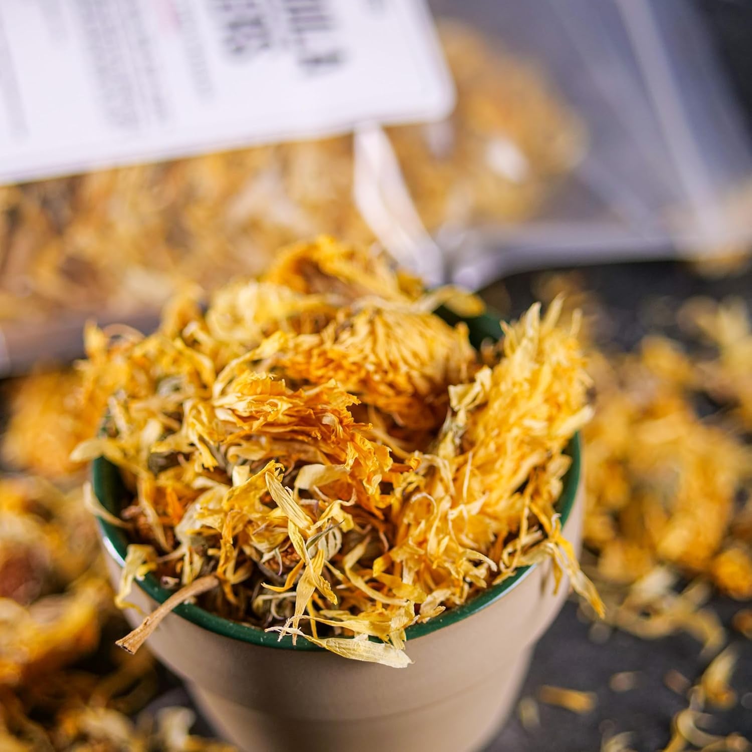 Dried Calendula Flowers - Edible Dried Marigold Flowers for Soap Making, Calendula Tea, Herb Infusions and Tinctures - Dried Flowers for Bath Salts - Calendula Officinalis 4 Oz