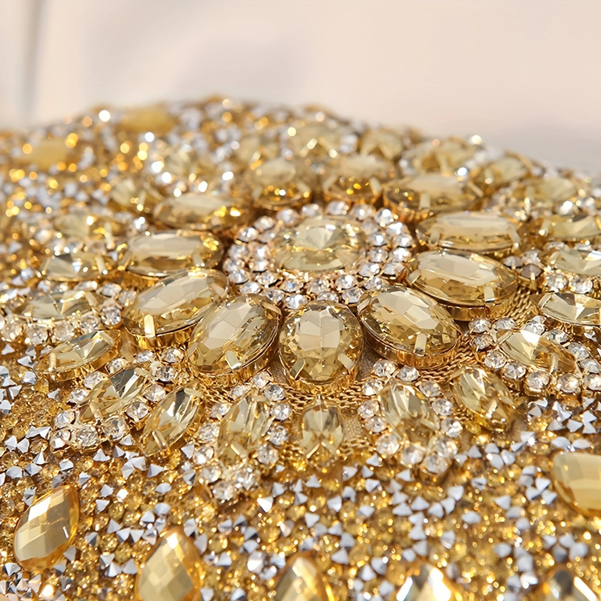 Evening Bag Clutch Purses for Women Ladies Sparkling Party Handbag Wedding Cocktail Prom Bag Sunflower Shape, Gold