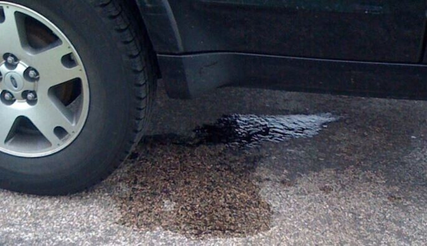 200 Oil Spill Absorbent Pads Contractor Grade Polypropylene 15" W X 18" L, White