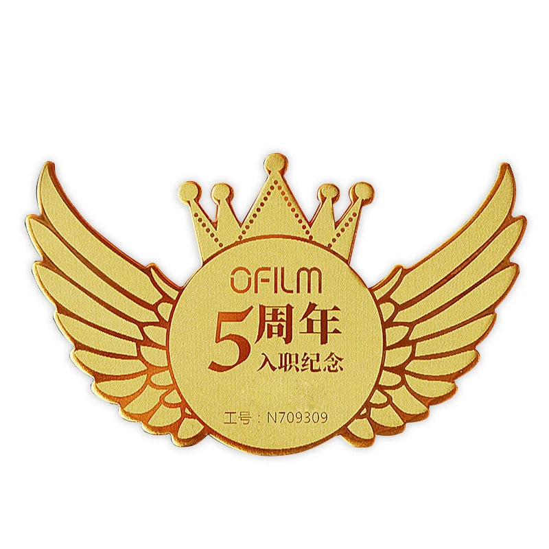 Badges Professional Custom Magnet Metal Badge Brooch Cartoon Creative Customized Metal LOGO DIY Pins Accessories Custom Gift