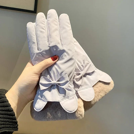 Women's Gloves - Warm, Waterproof & Touchscreen Compatible for Winter Outdoor Activities