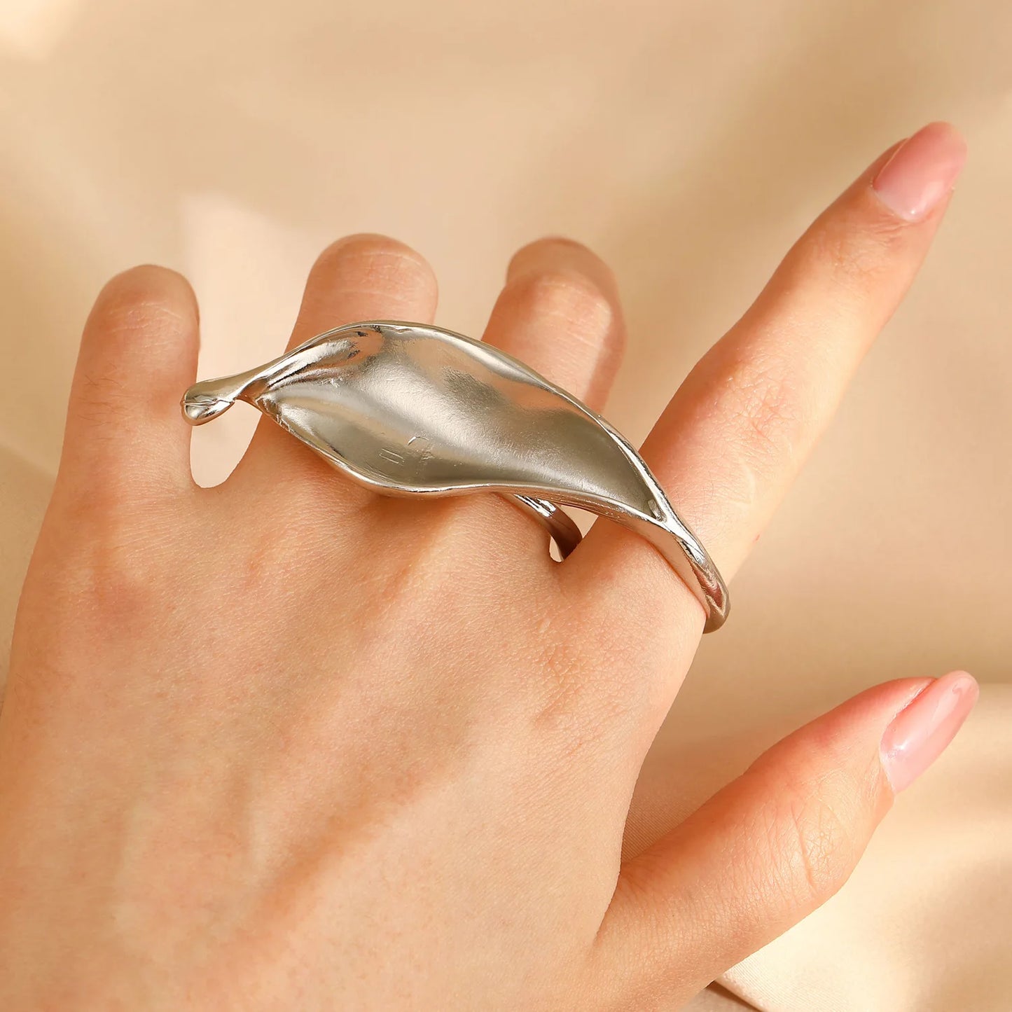Exaggerated Geometric Frosted Large Leaf Shaped Rings Gothic Gold Silver Color Large Irregular Ring Jewelry Accessories