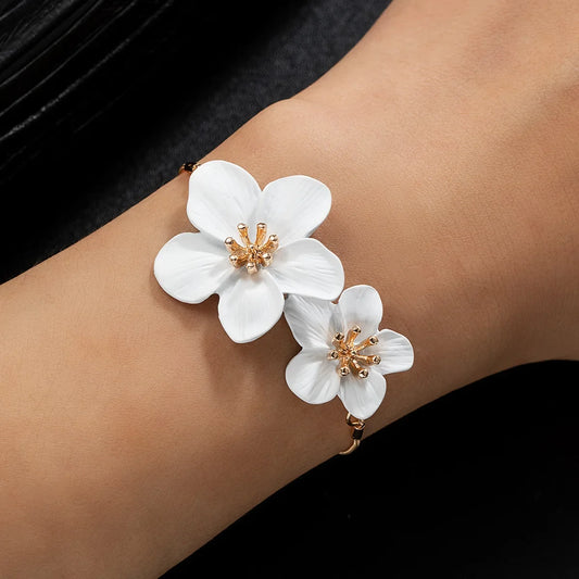 FAIRY Fashion Trendy Flower Bracelet Adjustable Cuff Bracelets for Women Jewelry Date Travel Banquet Party Holiday Dressing Gift