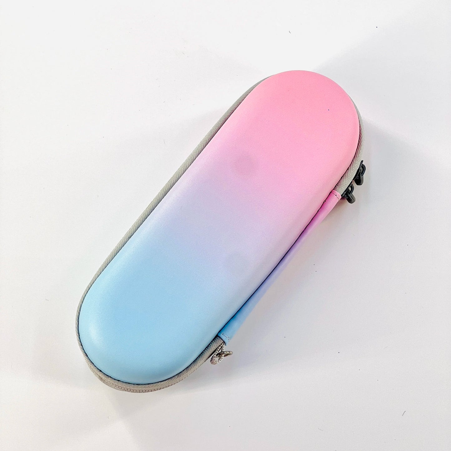 Electric Toothbrush Travel Accessories - Portable Storage Box with Accessory Compartment - Shockproof Storage - Includes Toothbr