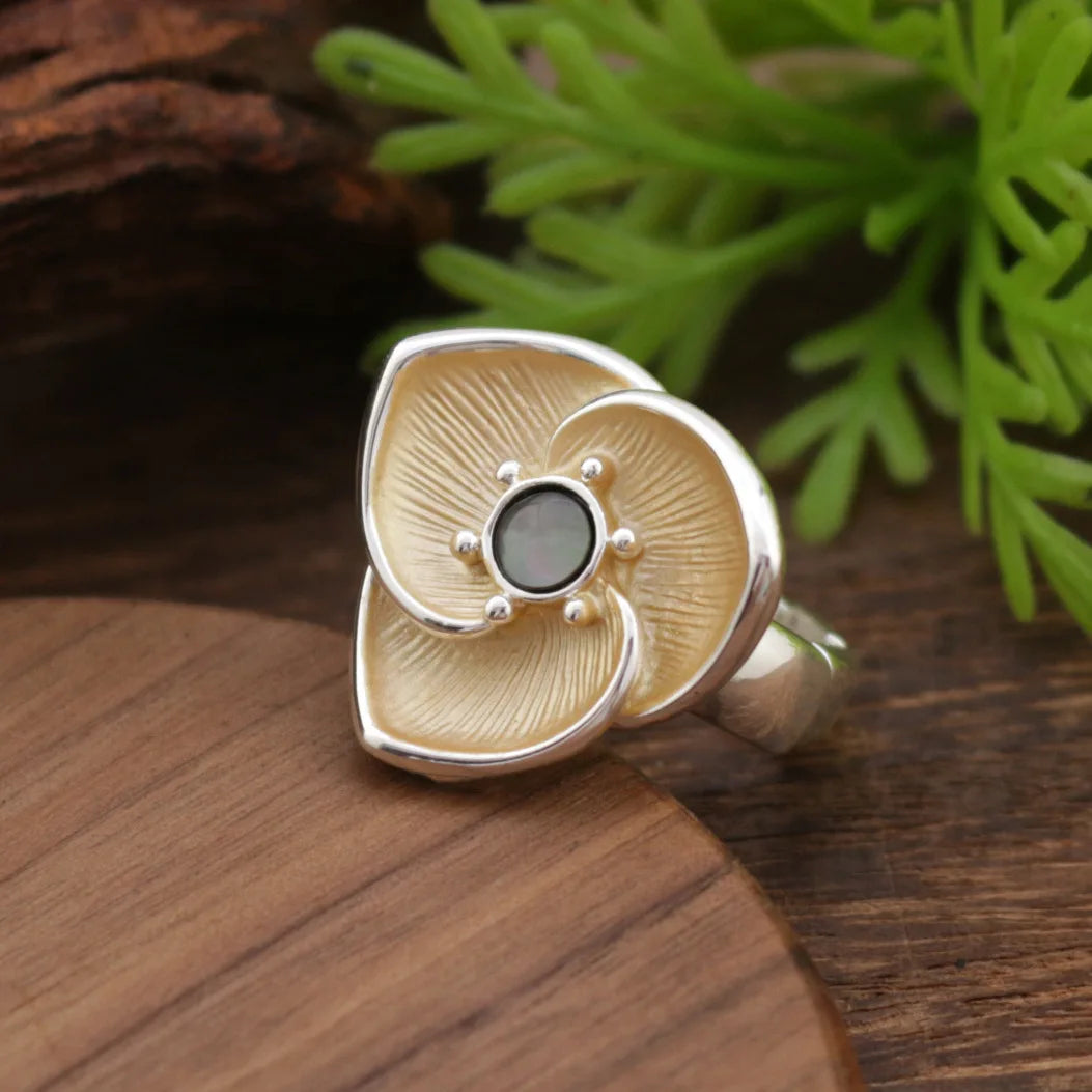new color painting oil fritillary inlaid flower elastic ring, simple and high-end women's petal ring