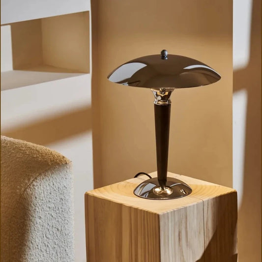 Nordic Retro Wooden Table Lamp Bauhaus Table Lights for Simple Living Room Bedroom Study Bedside Decoration Designer desk lamp