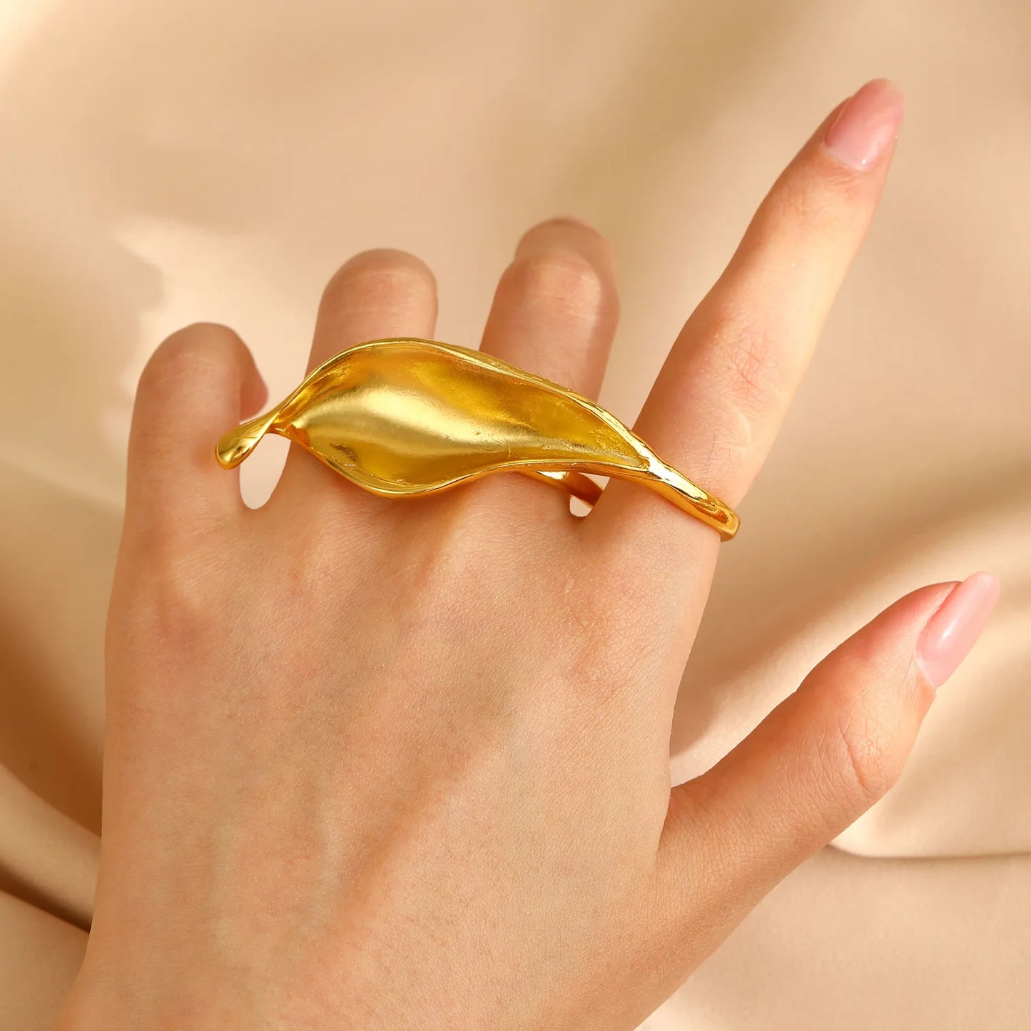 Exaggerated Geometric Frosted Large Leaf Shaped Rings Gothic Gold Silver Color Large Irregular Ring Jewelry Accessories