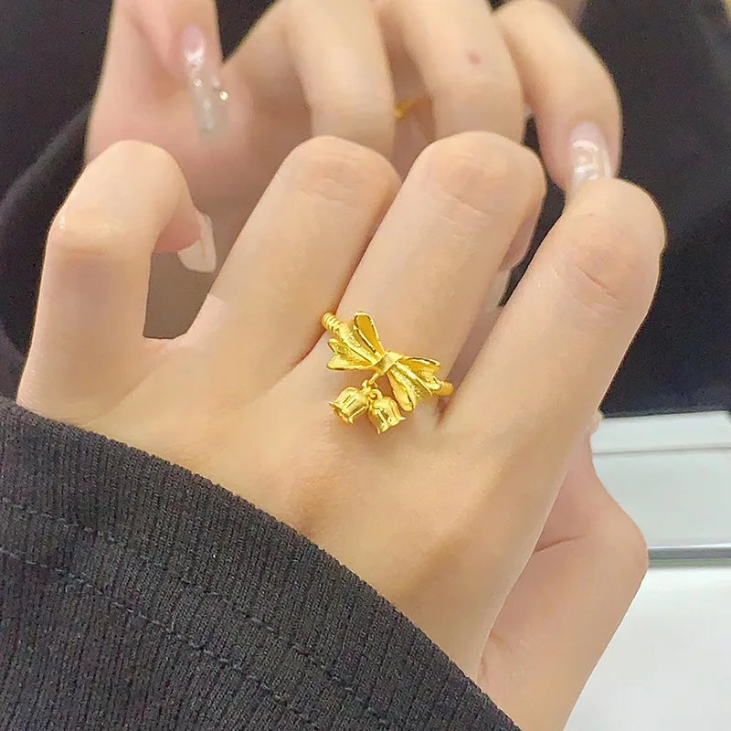 Radiant Silver Filled Ring Highlighted by Melee Gems