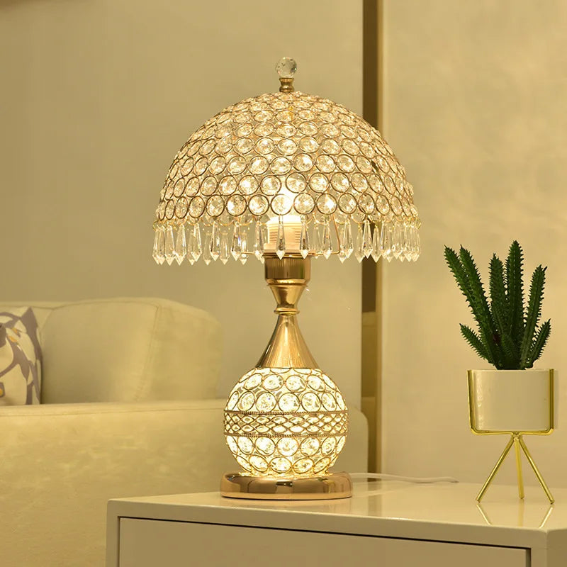 European-Style Crystal Table Lamp Ins Simple Modern Bedroom Warm Romantic Fashion Creative Decorative Bedside Lamp