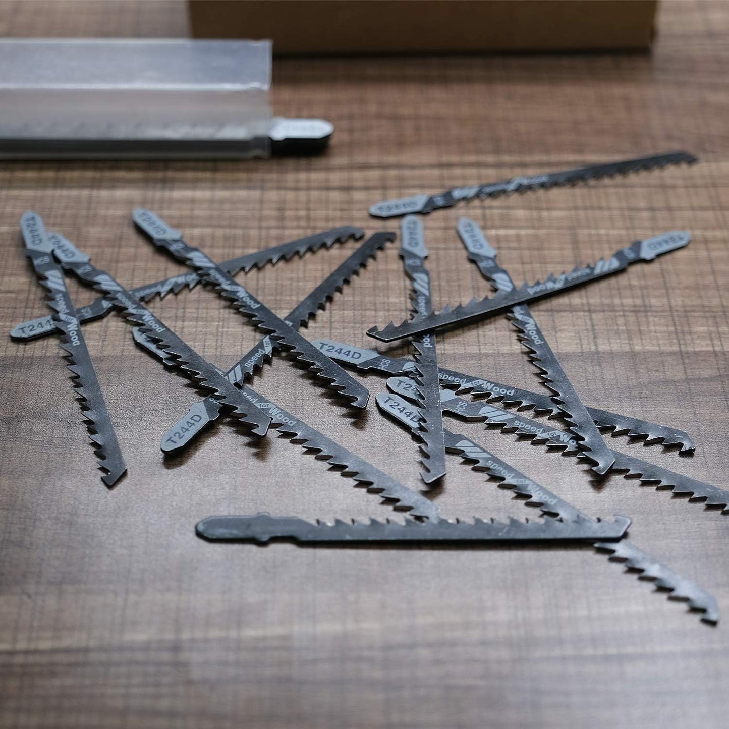 20-Piece T244D 4 Inch 6 TPI Assorted T-Shank Jig Saw Blades Set for Speed Cutting Wood, Scroll Cutting Wood