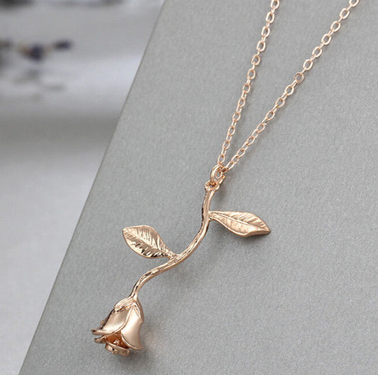Women'S Fashion Jewelry Rose Gold Flower Pendant Necklace